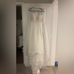 Martina Liana Wedding Dress